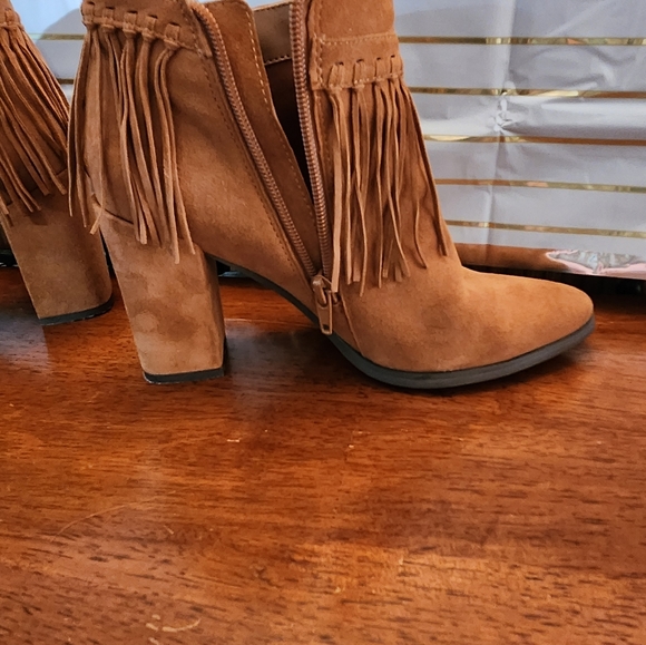Nine West boots - Picture 6 of 12